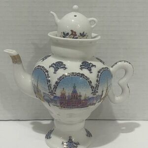 VTG Russian St. Petersburg Porcelain Teapot-Signed Artist Alm. Amacal U.U.(RARE)